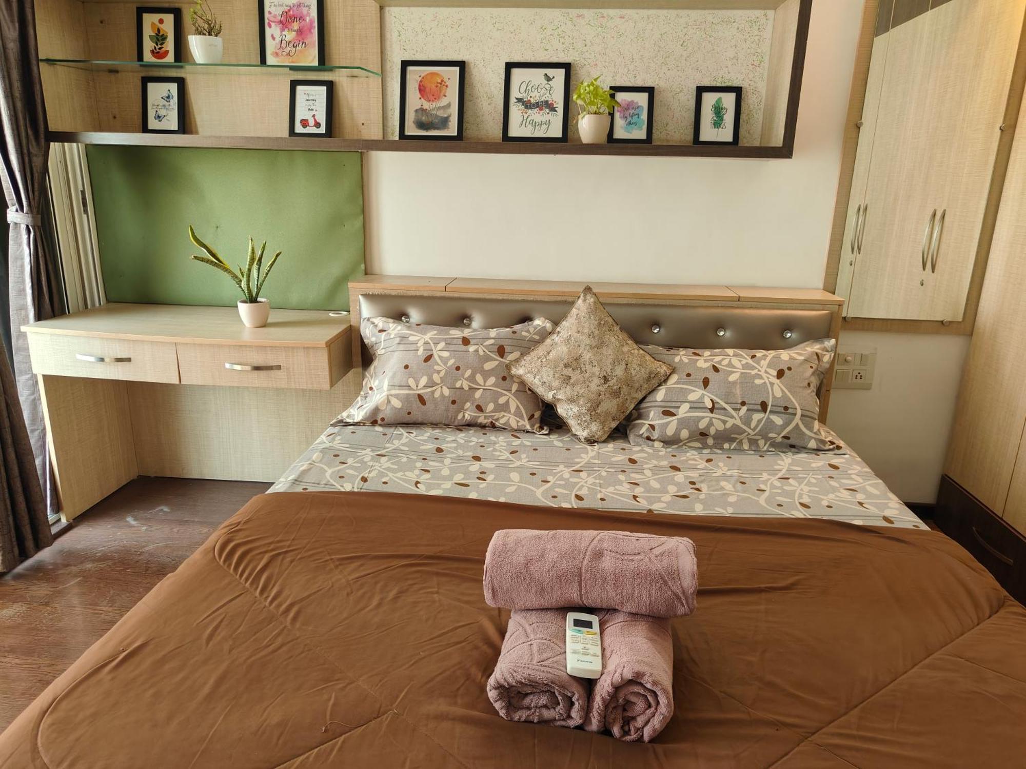 Apartamento Staeg Skyline View 3Bhk - 1404 Indore Exterior foto